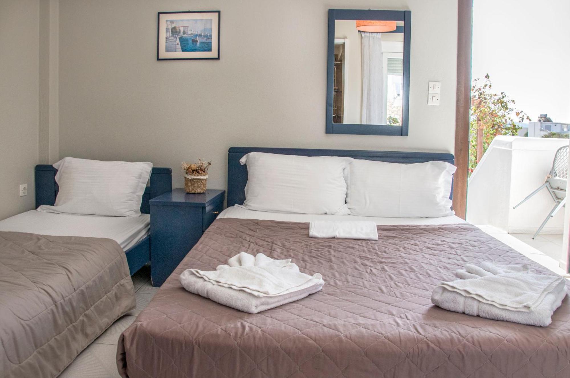 Christina Rooms Adamantas  Exterior foto